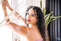 Brianna Bourbon - Milf VR