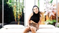 Elle Lee - Net Girl