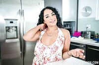 Brianna Bourbon - Perv Mom