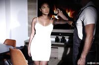 Sofi Vega - Dark Room VR