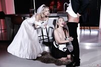 Ann Joy, Sky Pierce - Dark Room VR