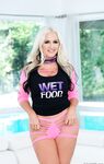 Alena Croft - Wet Food #10