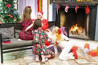 Lina Sun , Margo von Teese, Alice Xo - Club Sweethearts