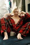 Gia Ohmy In Holiday Jammies (Zishy)