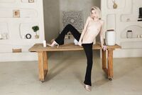 Molly Devon - SexArt