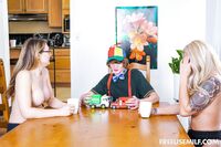 Ophelia Kaan , Alexis Malone - FreeUse Milf