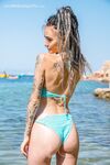 Vicky P - Real Bikini Girls