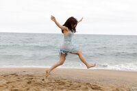 Madeline Escobar - Barcelona Dreaming (Zishy)