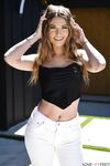 Kenzie Love - Love Her Feet