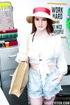 Hazel Moore - Shoplyfter