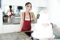 Kama Oxi - Only Tarts