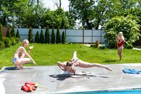 Rebecca Nikson , Nicole Murkovski , Lana Rose , Lina Shisuta , Tea Mint - Club Sweethearts