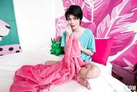 Kitty Lynn - Sis Loves Me