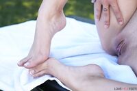 Adria Rae, Lexi Luna - Love Her Feet