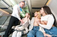 Luna Lynx , Kennia Lex , Alexis Wilson - Club Sweethearts