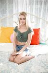 Khloe Kingsley - Only Teen Blowjobs