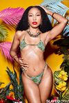 Chloe Amour, Olivia Jay - Slayed