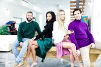 Bianca Bangs , Chloe Rose - Daughter Swap