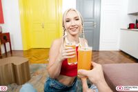 Claire Roos - Virtual Real Porn