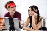 Eliza Ibarra - Caught My Coach