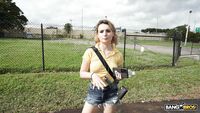 Evie Christian - Bangbus