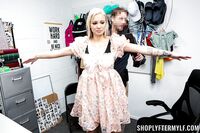 Kenzie Taylor - Shoplyfter Mylf