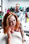 Molly Manning - Shoplyfter Mylf