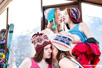 Margo von Teese , Alice Flore , Hot Pearl, Polly Yangs - Club SweetHearts