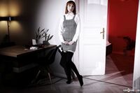 Lilly Mays - Dark Room VR