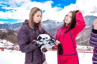 Alice Flore , Erika Mori - Club Sweethearts