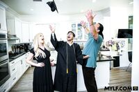 Slimthick Vic - Ask Your Mother