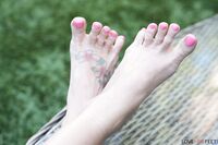 Danielle Renae - Love Her Feet