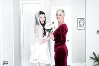 Fiona Frost, Foxxxy Darlin - Perv Nana