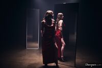 Octavia red - Deeper