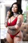 Xwife Karen - Spizoo