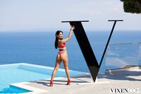 Apolonia Lapiedra - Vixen