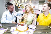 Daisy Lavoy - Family Strokes