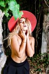 Squirrel - Erotic Beauty