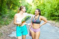 Robin Scherbatsky , Sumiko Smile - Club Sweethearts