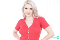 Vanessa Hillz  Czech VR