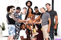 Cali Sweets - Interracial Blowbang