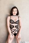 Eve Sweet - Vixen