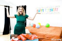 Reya Lovenlight - Milfty