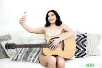 Angel Gostosa - My Babysitters Club