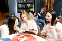 Amelia Ost , Roxy Muray , Mila Pie - Club SweetHearts