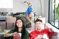 Kitana Montana - Love Her Feet