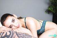 Lola Heart - Czech VR