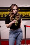Jewelz Blu, Lulu Chu, Codi Vore - Futa World