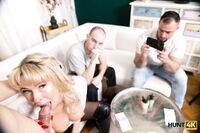 Megan Crown - Hunt 4k