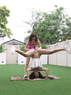 Leana Lovings, Bianca Bangs - RK Prime